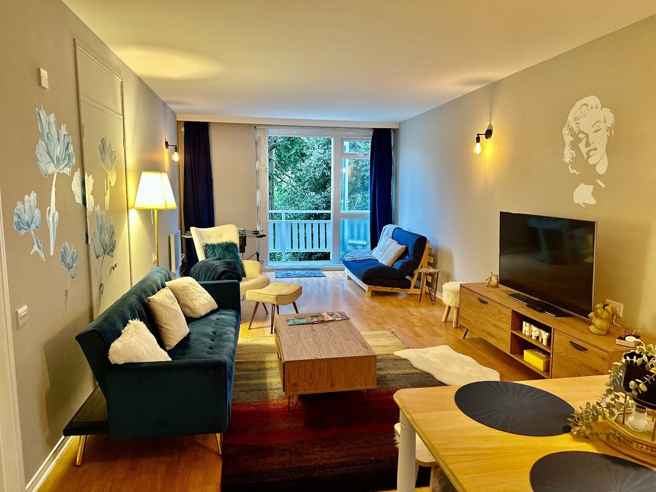 Flat Upper Richmond Road in Greater London