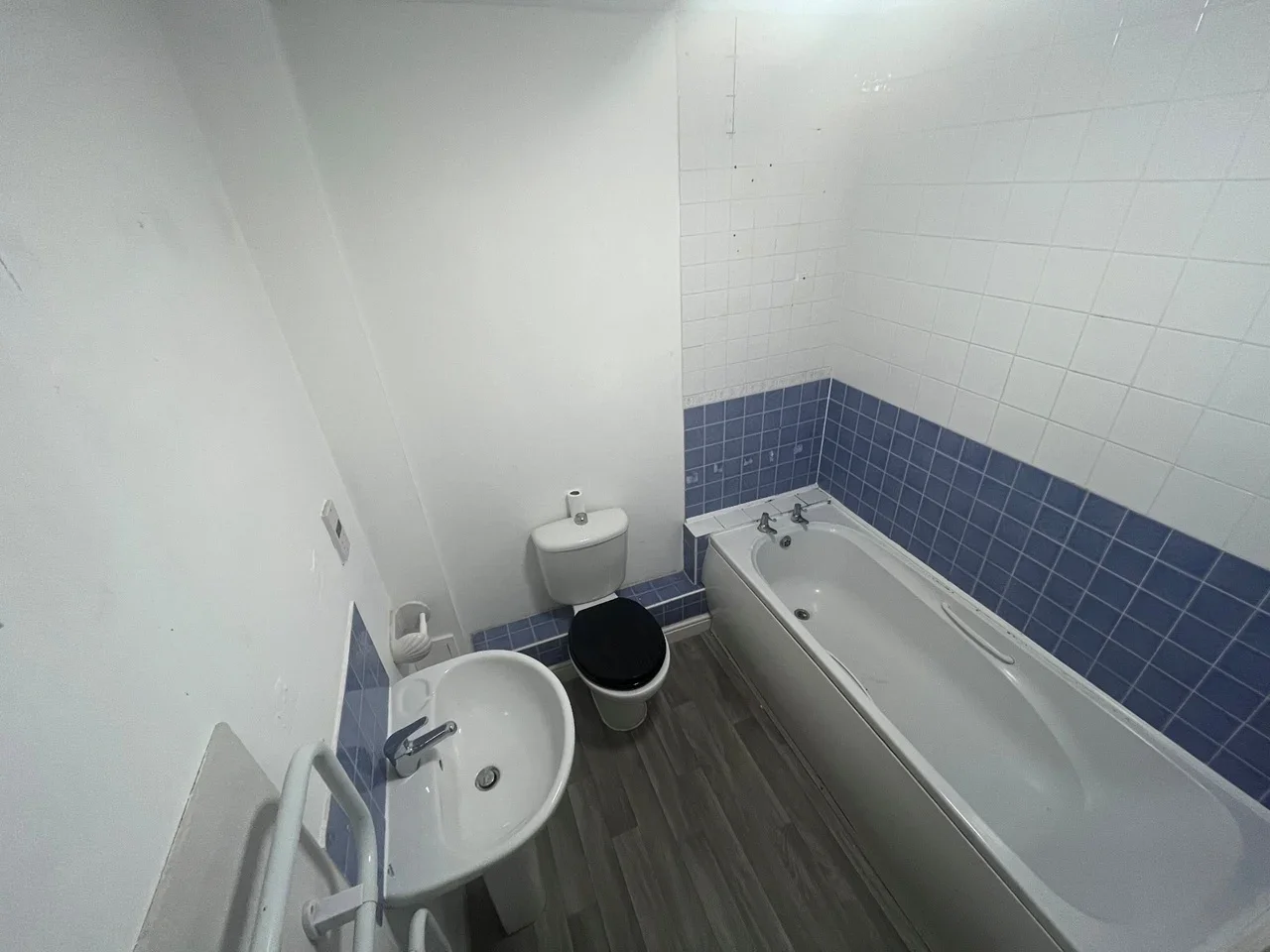 Flat Stagshaw Close in Maidstone