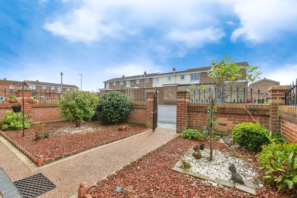 House Fletcher Walk in Hartlepool