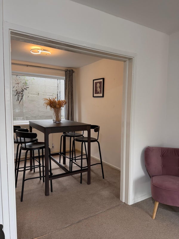 Room Garden Close in Llanbradach and Pwllypant