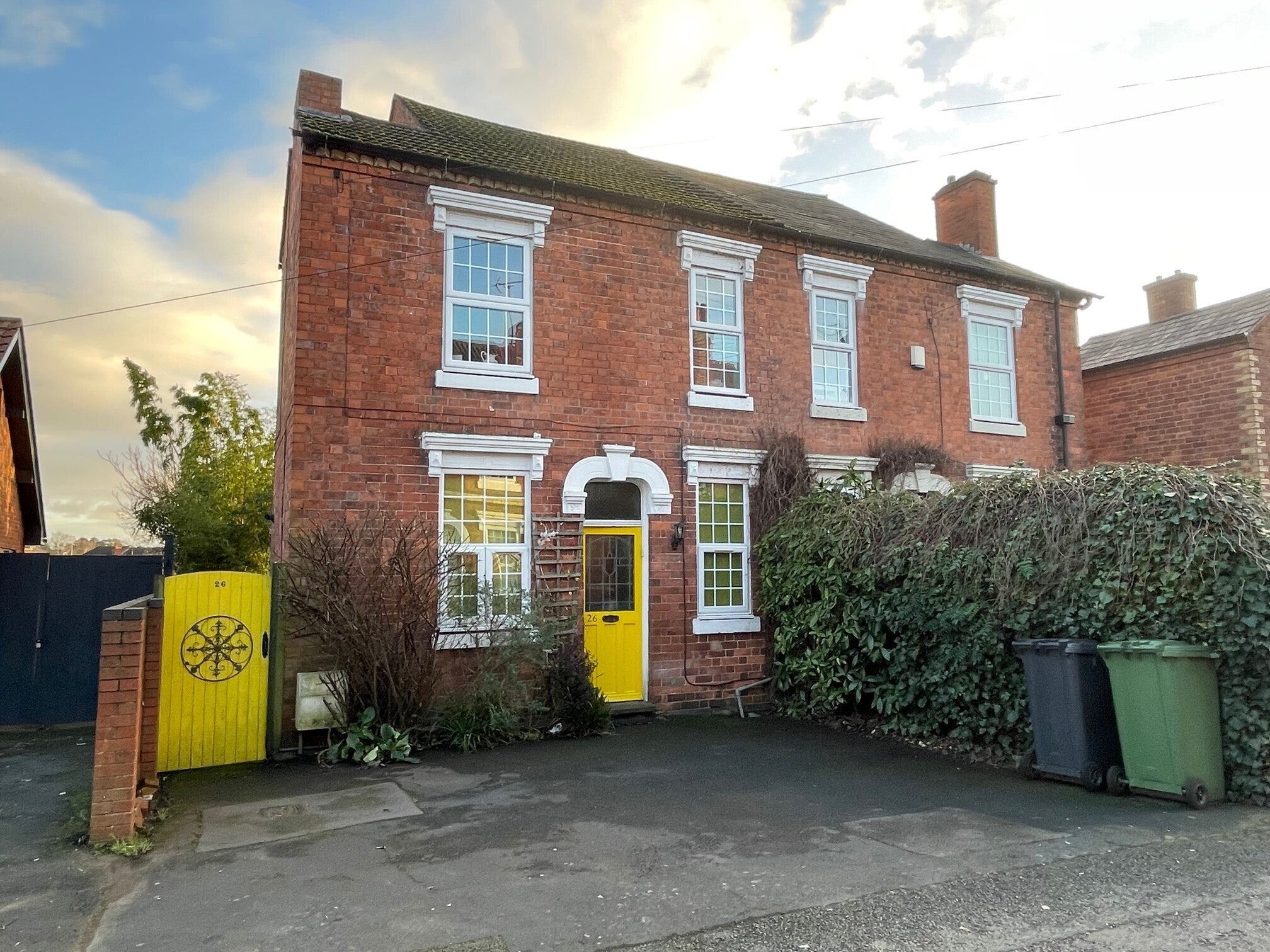House St George's Terrace in Wyre Forest