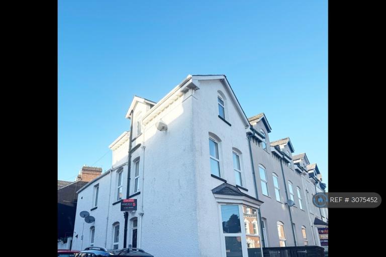 Flat Springfield Road in Exeter