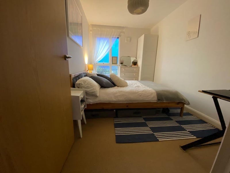Room Anton Street in Greater London