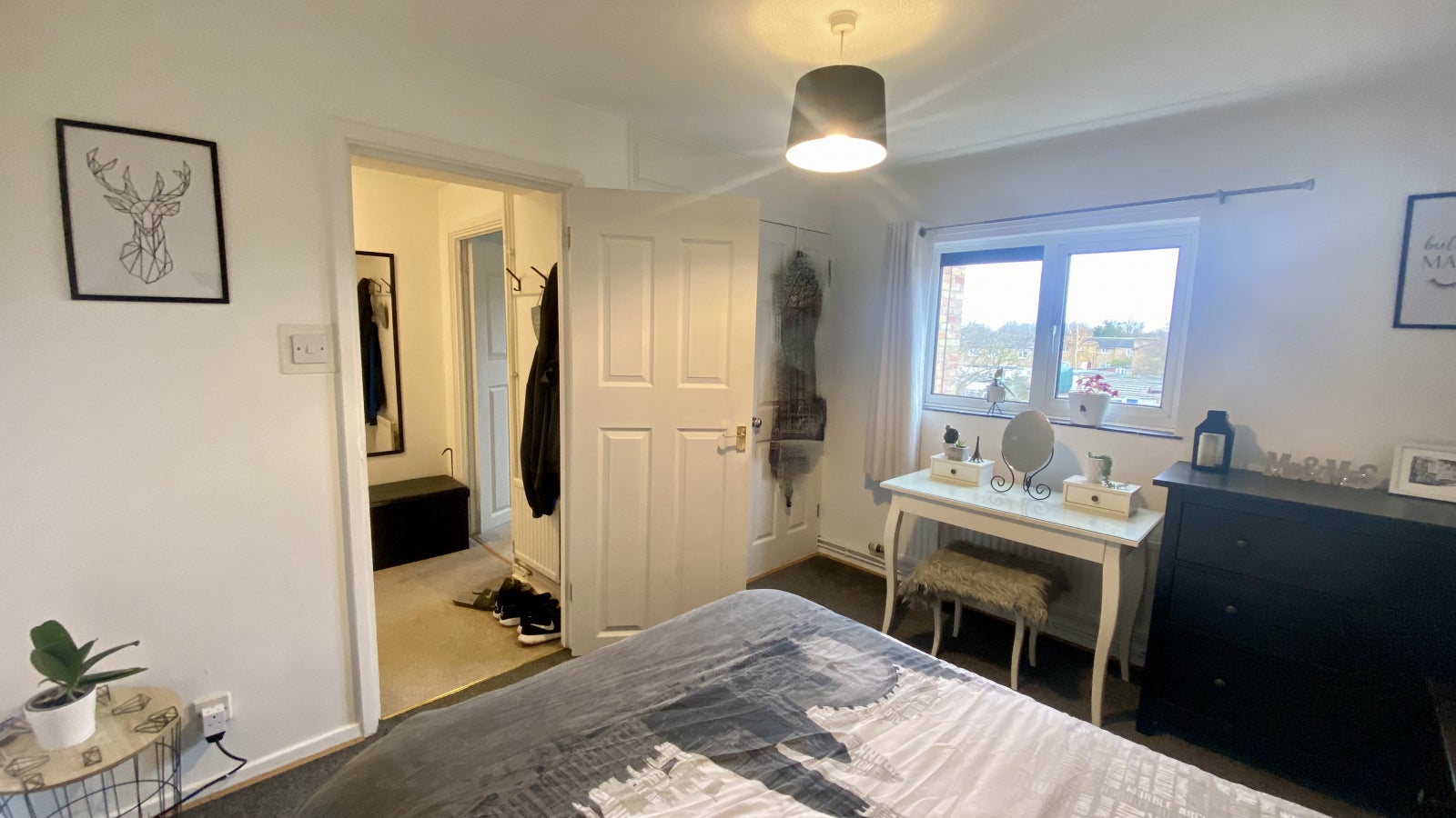 Flat Albemarle Way in Cambridge