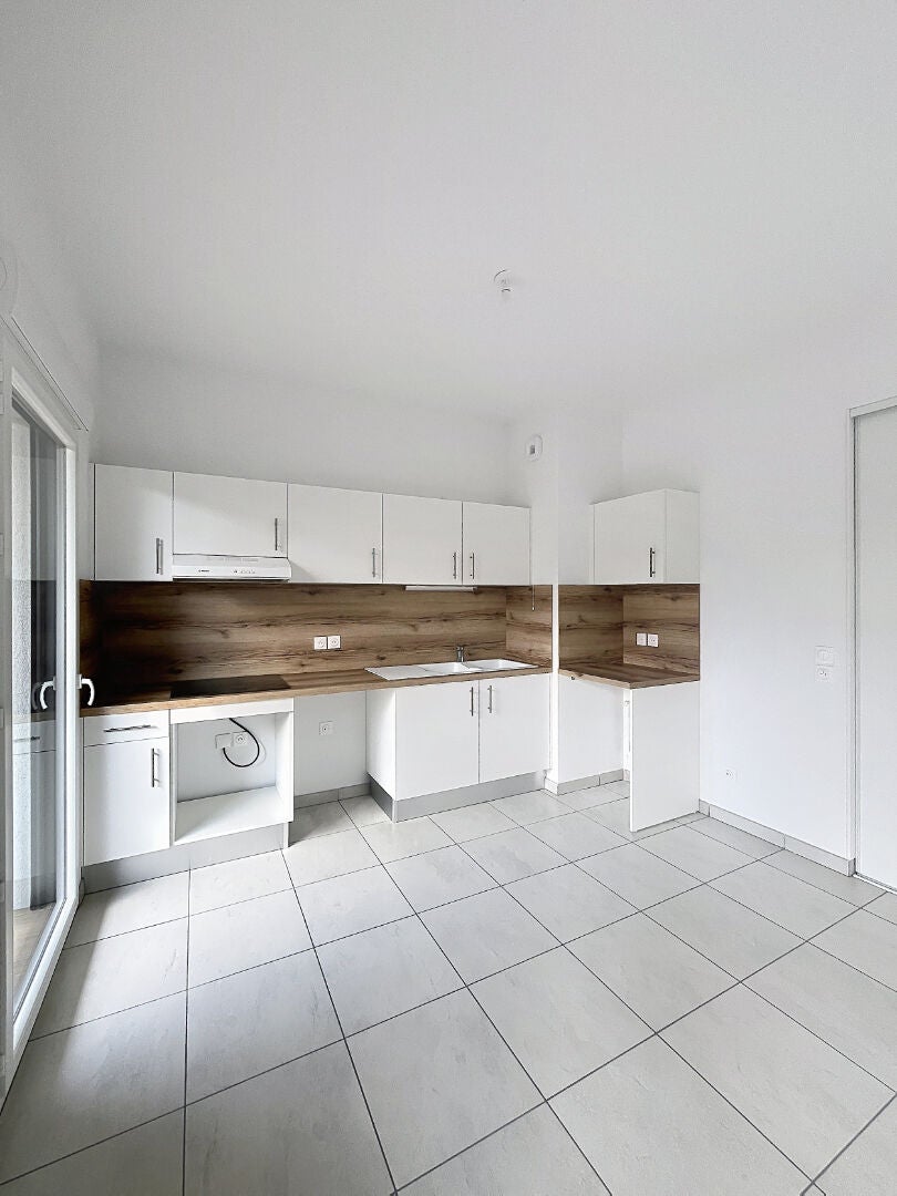Appartement Avenue Jean Jaurès à Décines-Charpieu