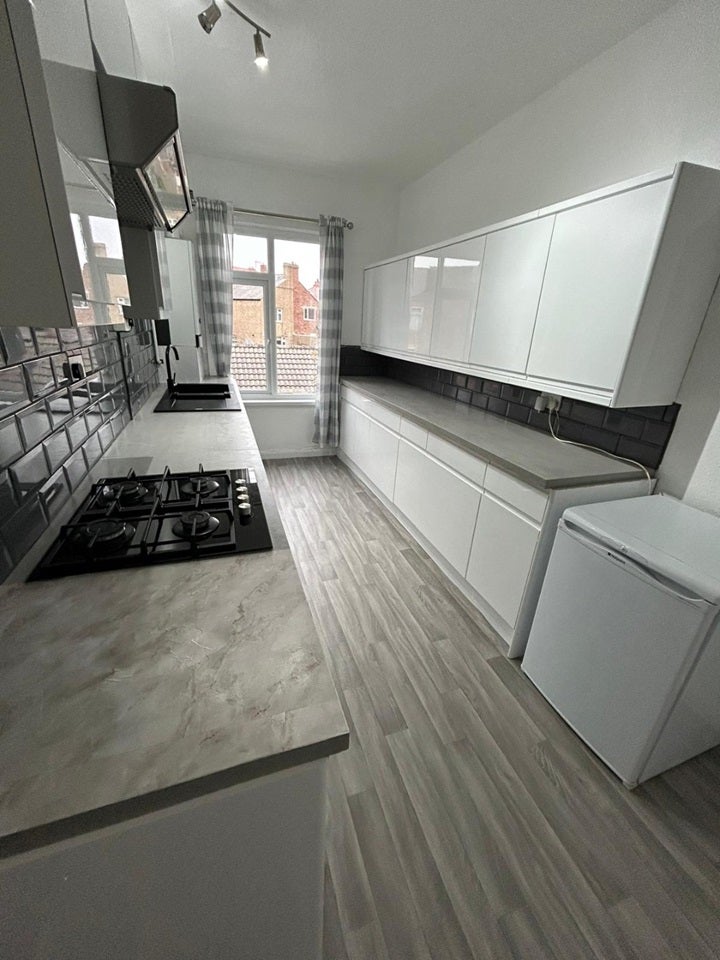 Flat Wallasey Road in Wallasey