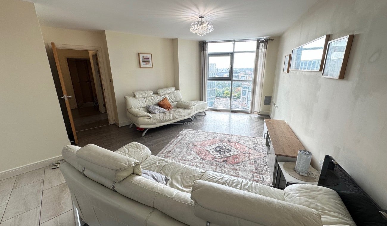 Flat Bute Terrace in Cardiff