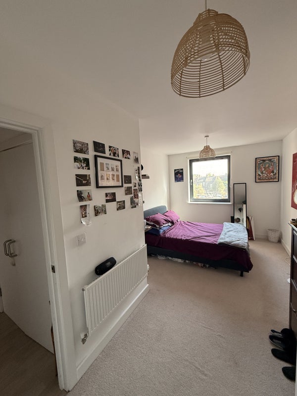 Flat Sutherland Road in Greater London