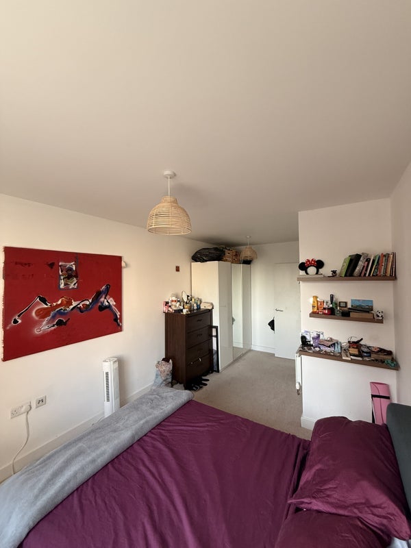 Flat Sutherland Road in Greater London