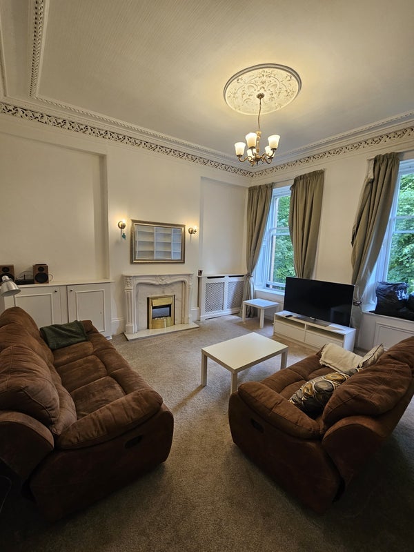 Room Banavie Road in Glasgow