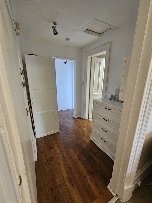 Room Banavie Road in Glasgow