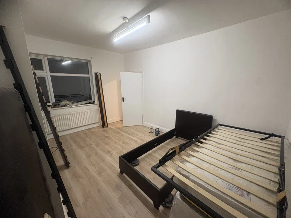 Room Corbets Tey Road in Greater London