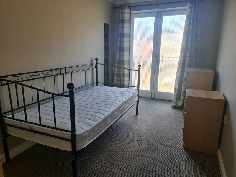 Room Cavell Drive in East Hertfordshire