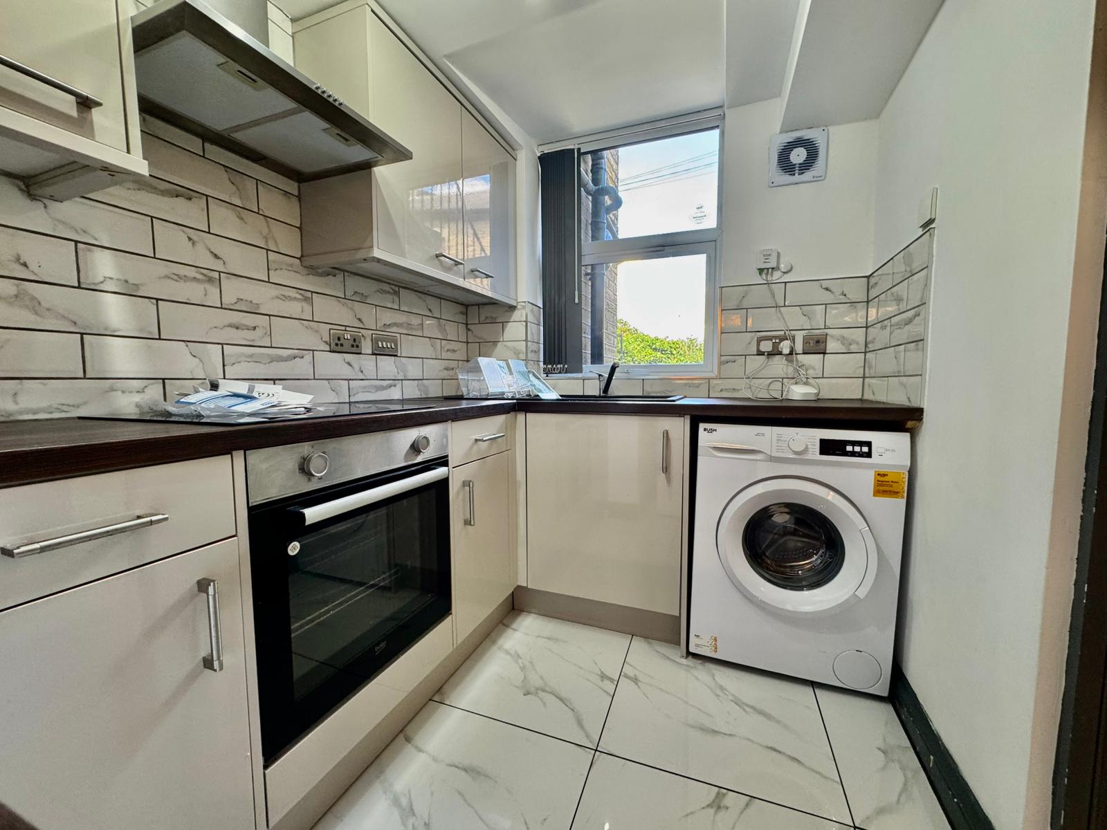 Flat Otley Road in Bradford