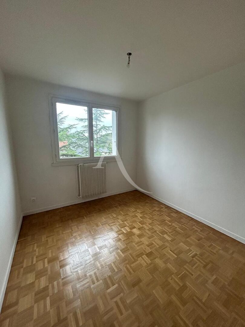 Appartement Rue Pierre Yvernogeau à Nantes