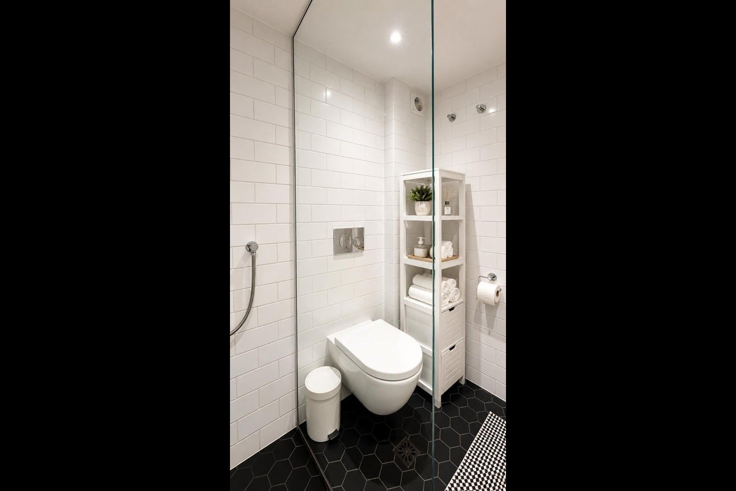 Flat Ladbroke Grove in Greater London