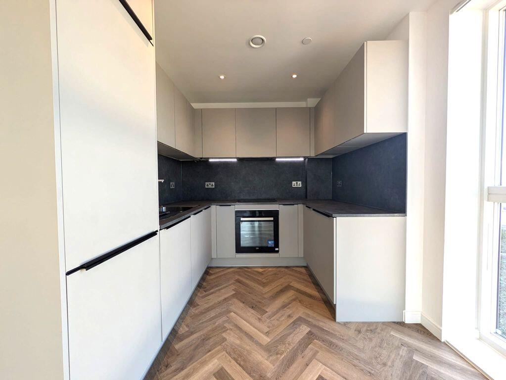 Flat Addiscombe Road in London