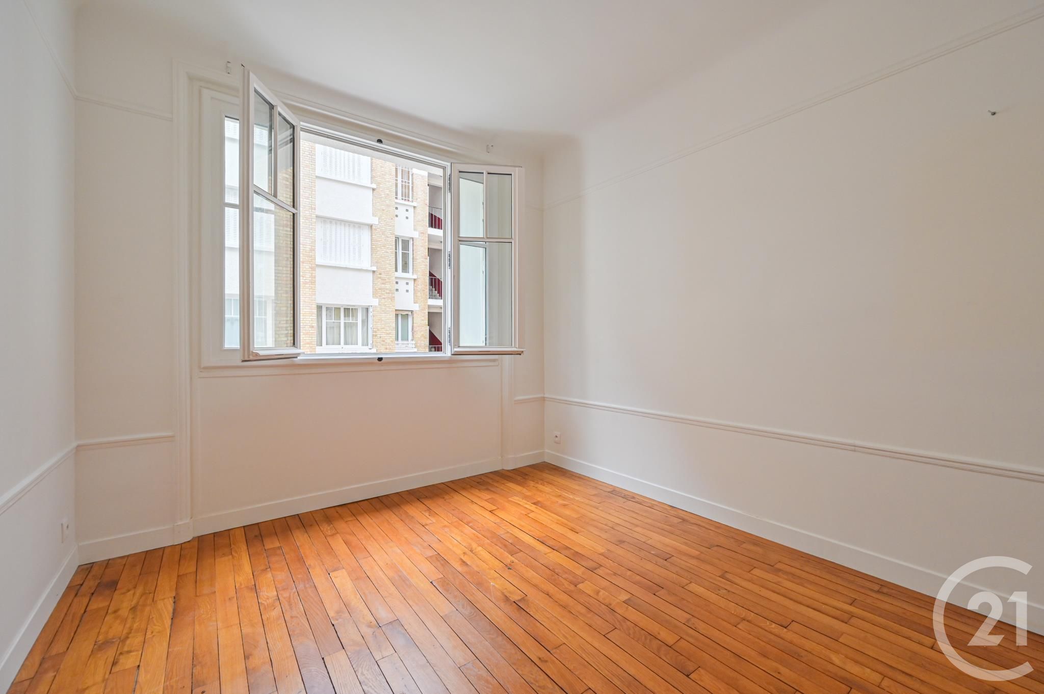 Appartement Rue Michel-Ange à Paris