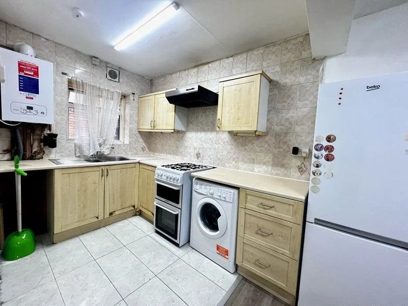 Flat Bethnal Green Road in Greater London