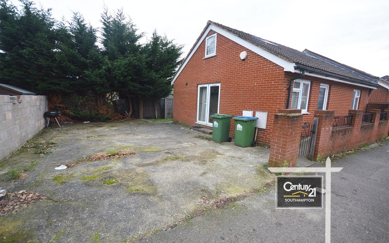 House Mayfield Road in Southampton