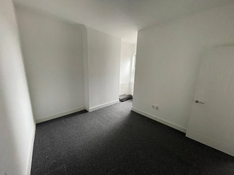 Flat Park Avenue in Stoke-on-Trent