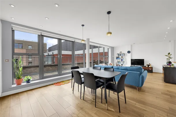 Flat Seward Street in Greater London