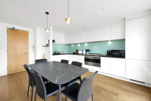 Flat Seward Street in Greater London