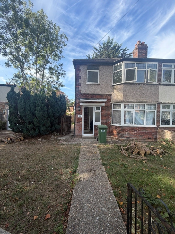 House Petersfield Road in Borough of Spelthorne