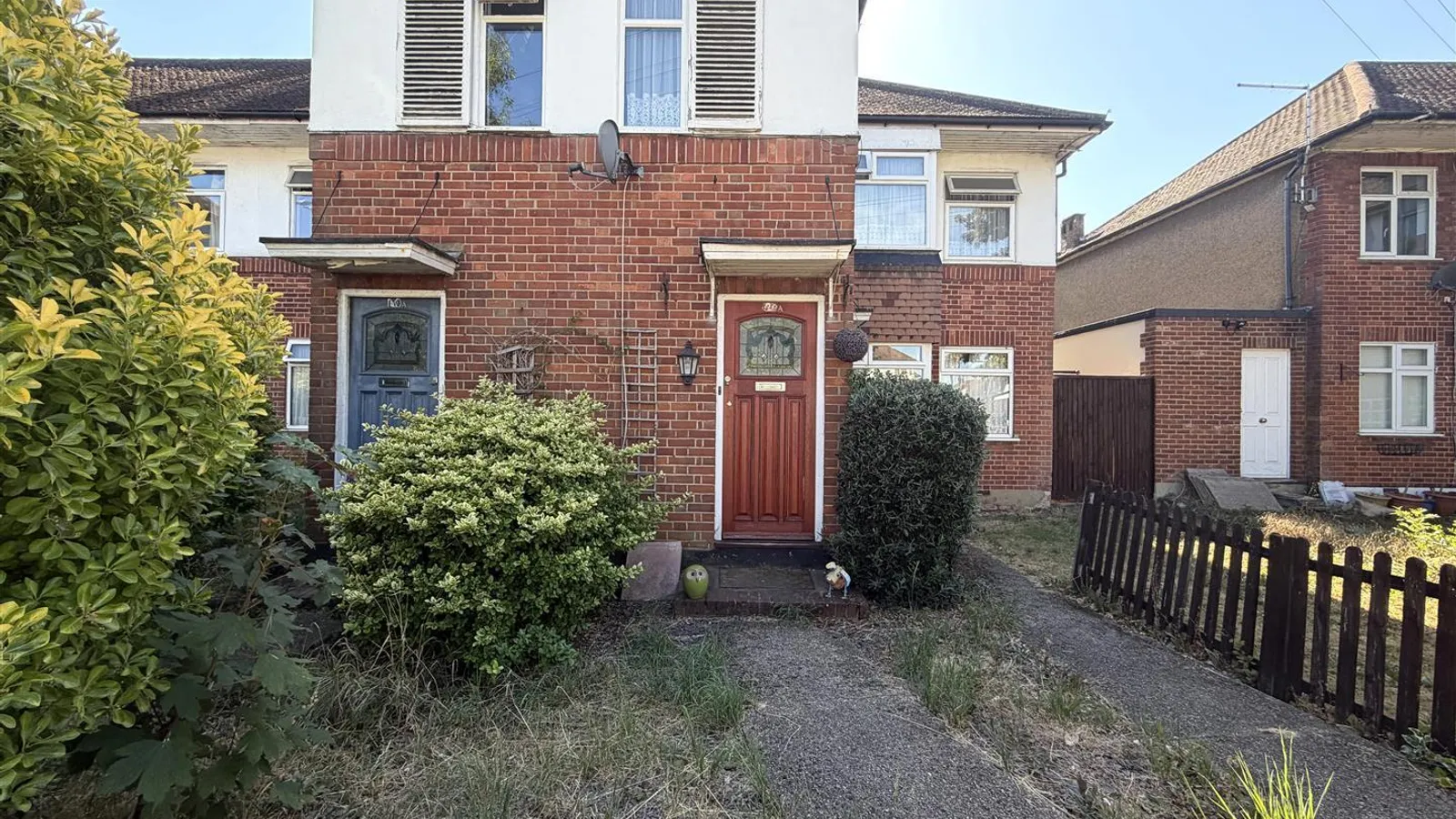 Flat West End Road in Greater London