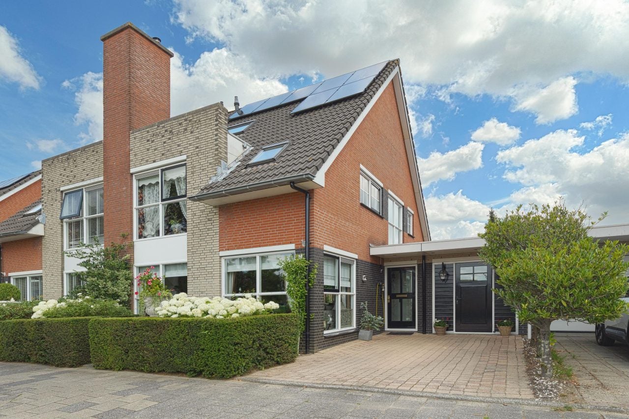 Huis Helfrichstraat 7 in Barendrecht
