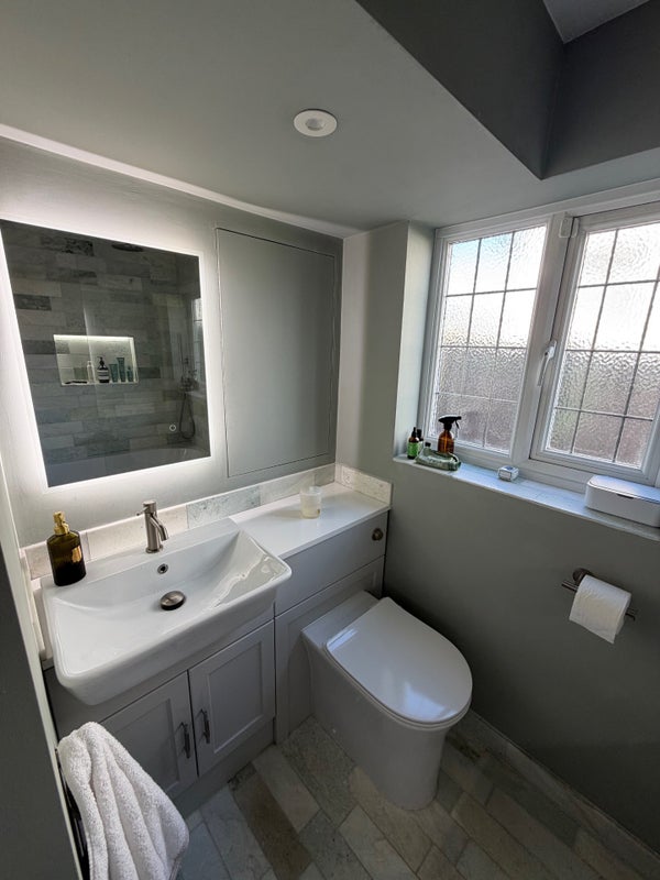Room Barham Road in Greater London