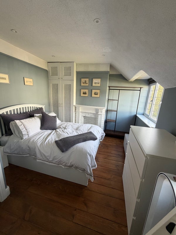 Room Barham Road in Greater London