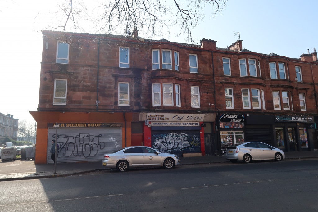 Flat Paisley Road West in Glasgow