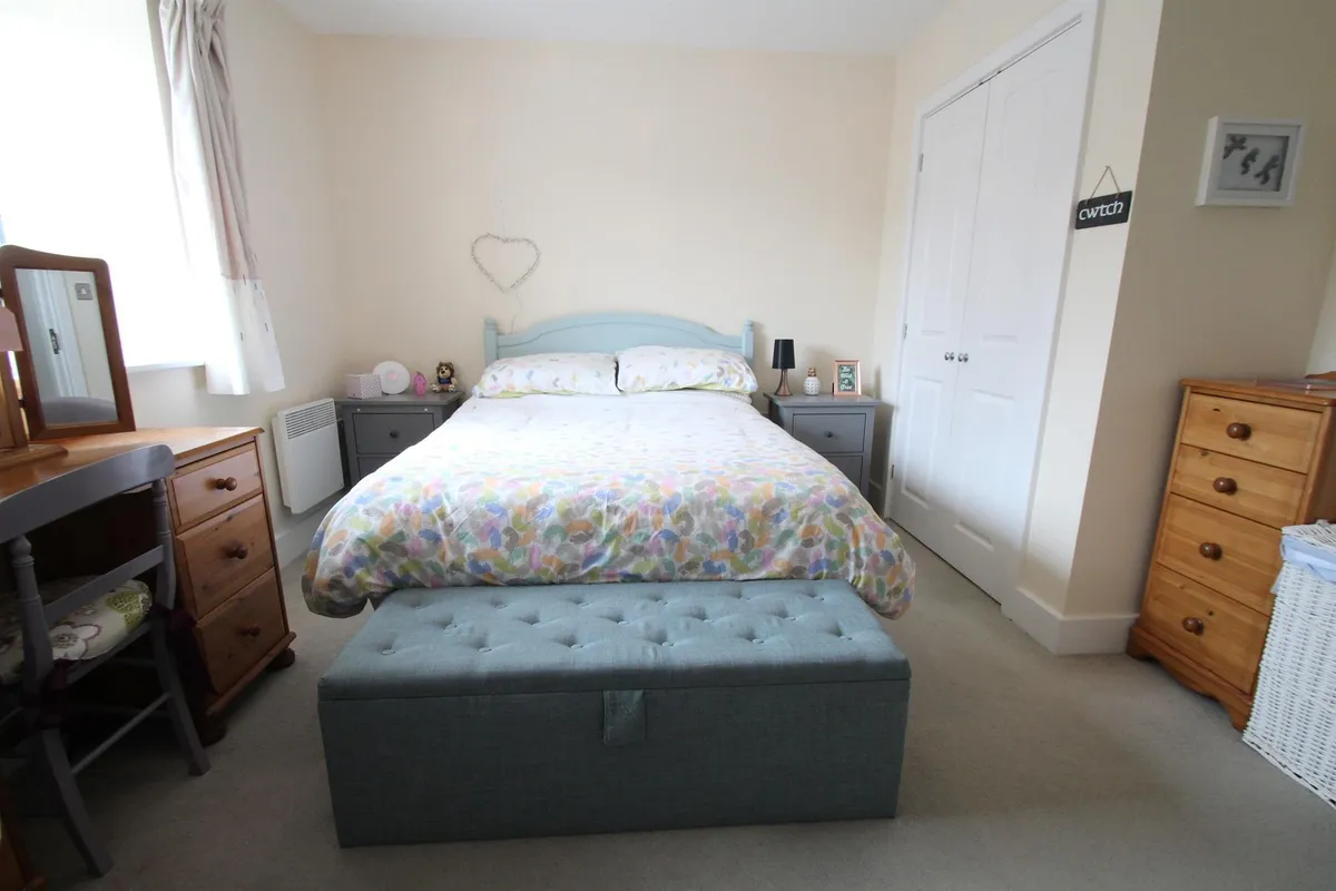 Flat Coxhill Way in Aylesbury
