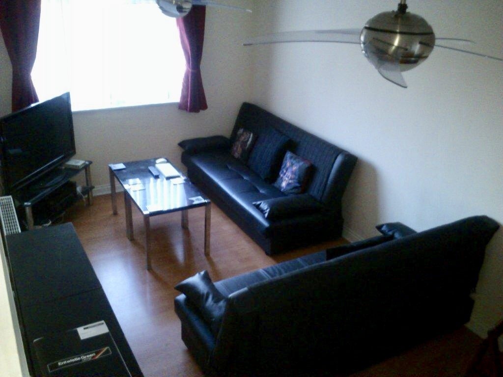 Flat Gladstone Mews in Warrington