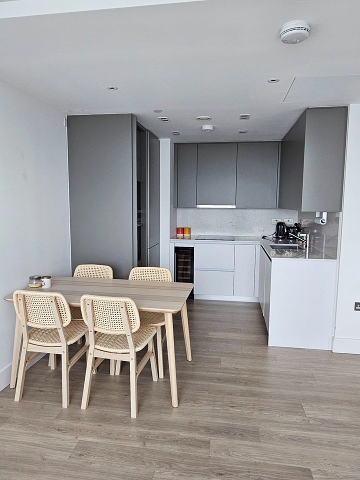 Flat Macclesfield Road in Greater London