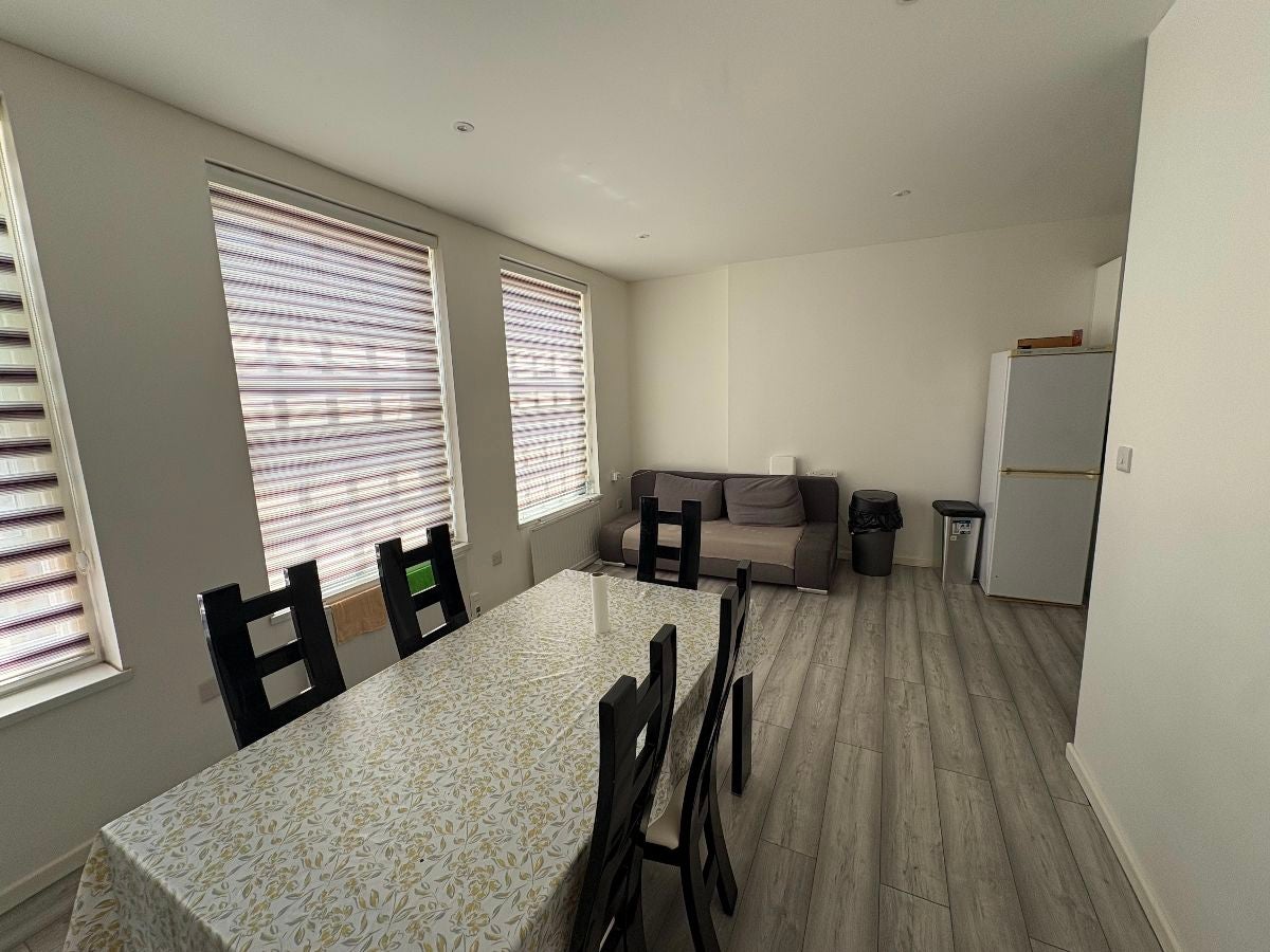 Room High Street in Fenland District