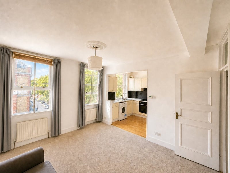 Flat Nevern Square in Greater London