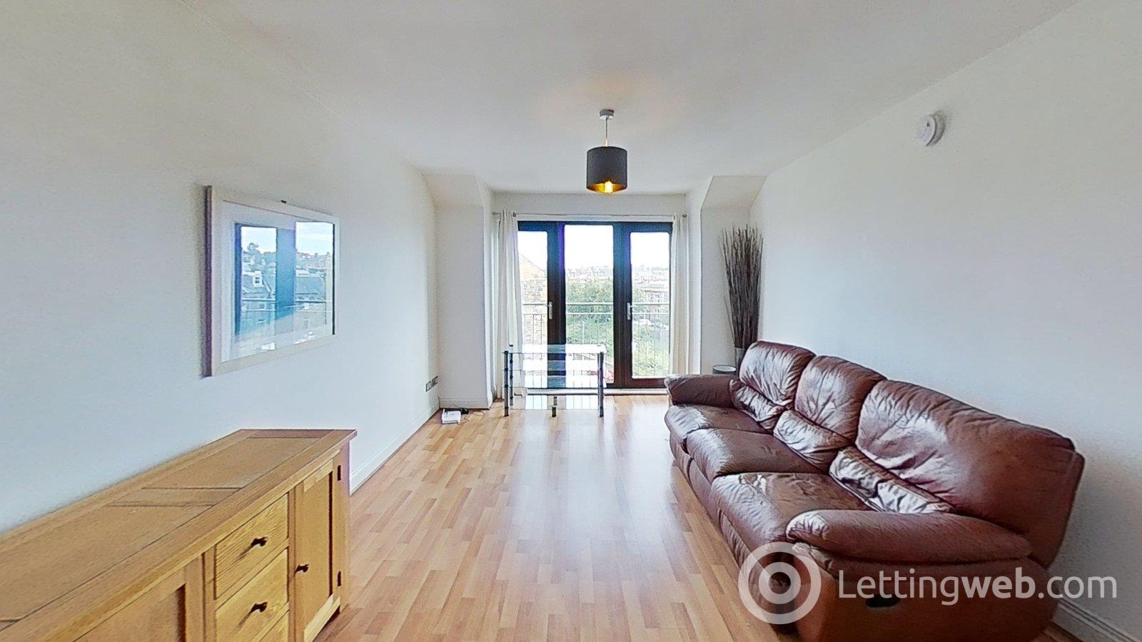 Flat Hermand Crescent in City of Edinburgh