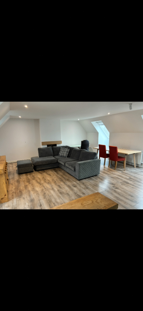Flat Cairntoul Court in Cumbernauld