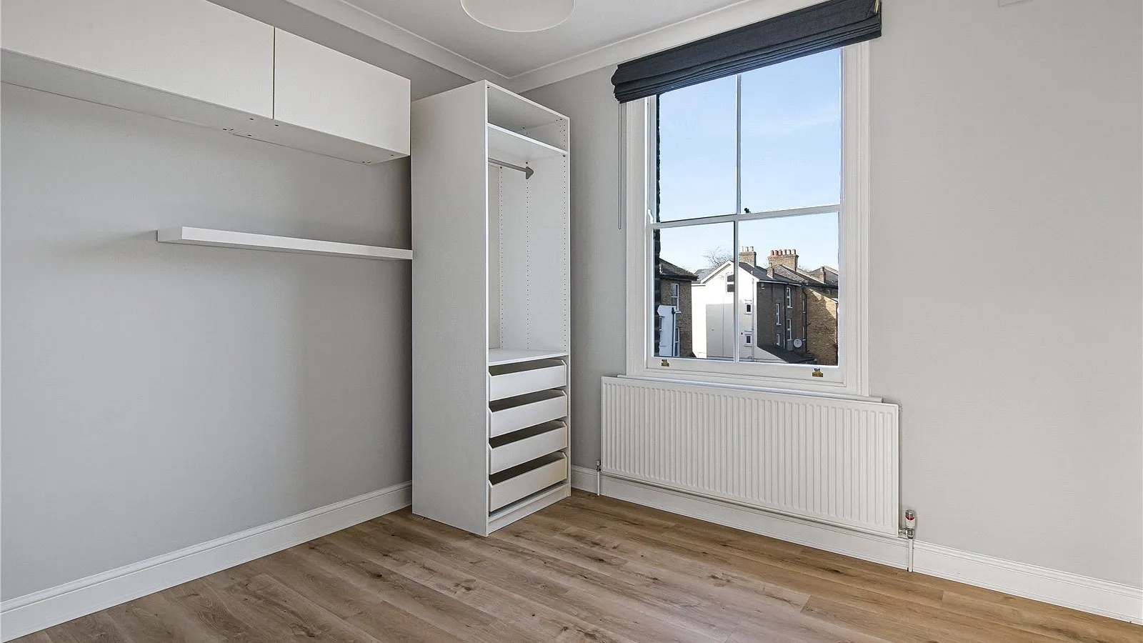 Flat Somerfield Road in Greater London