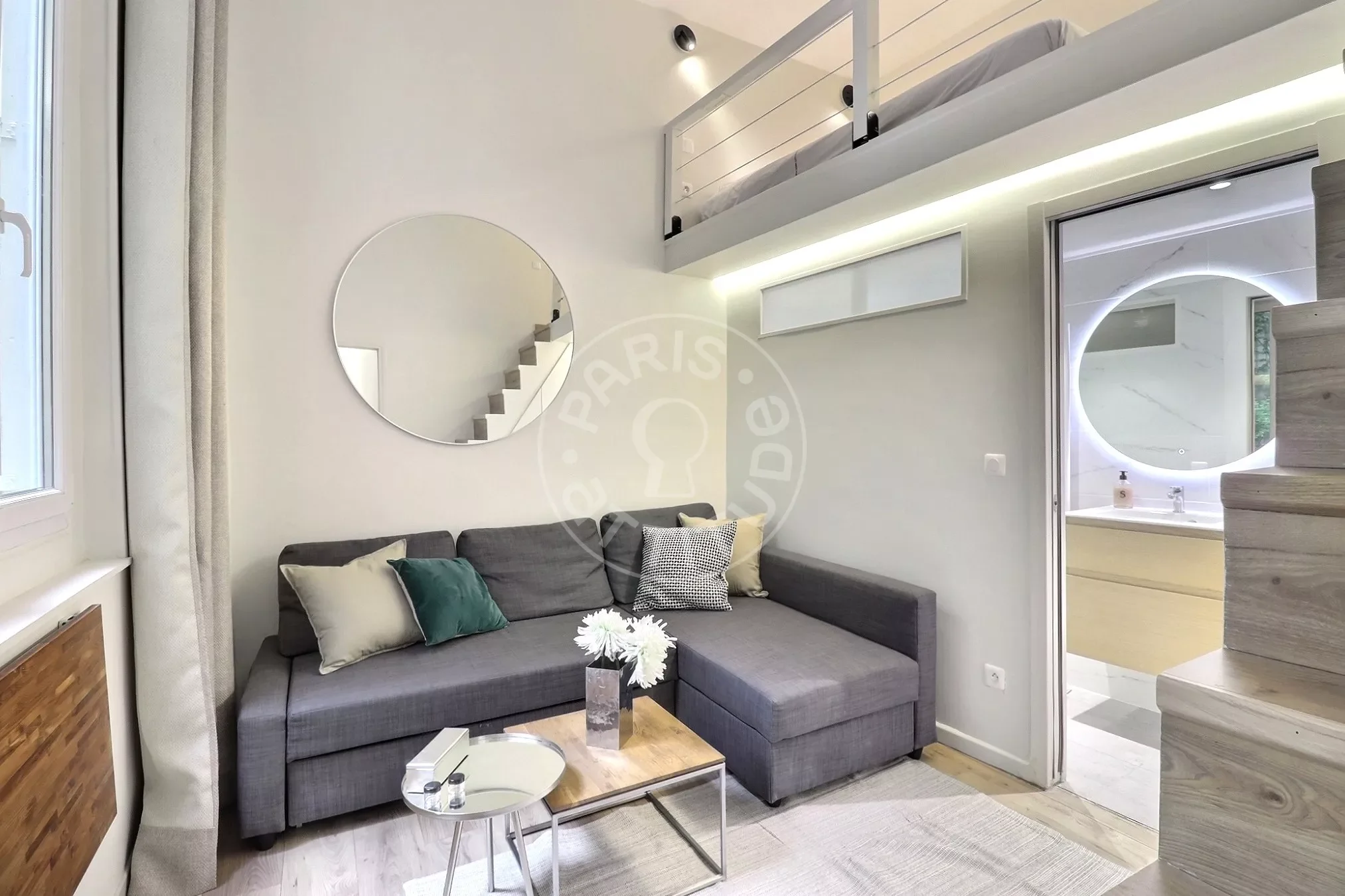 Flat Impasse des Bourdonnais in Paris