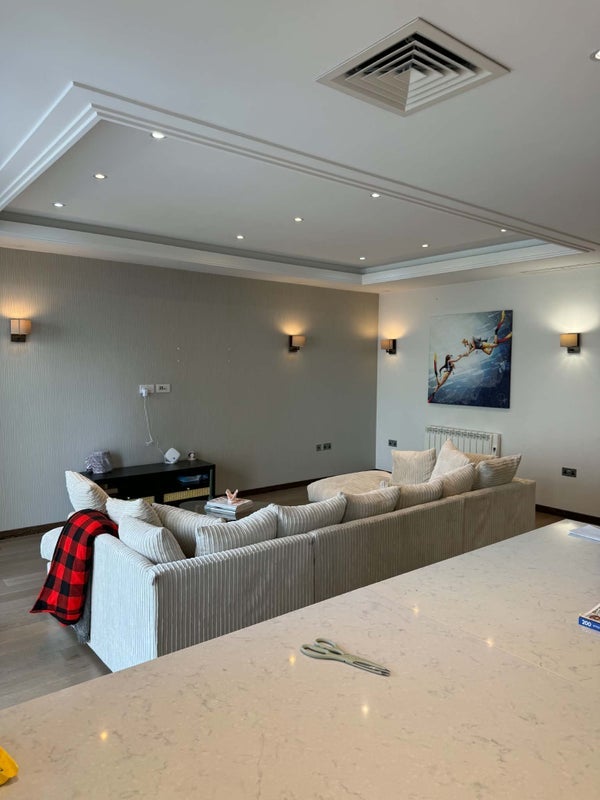 Room Thomas Road in Greater London