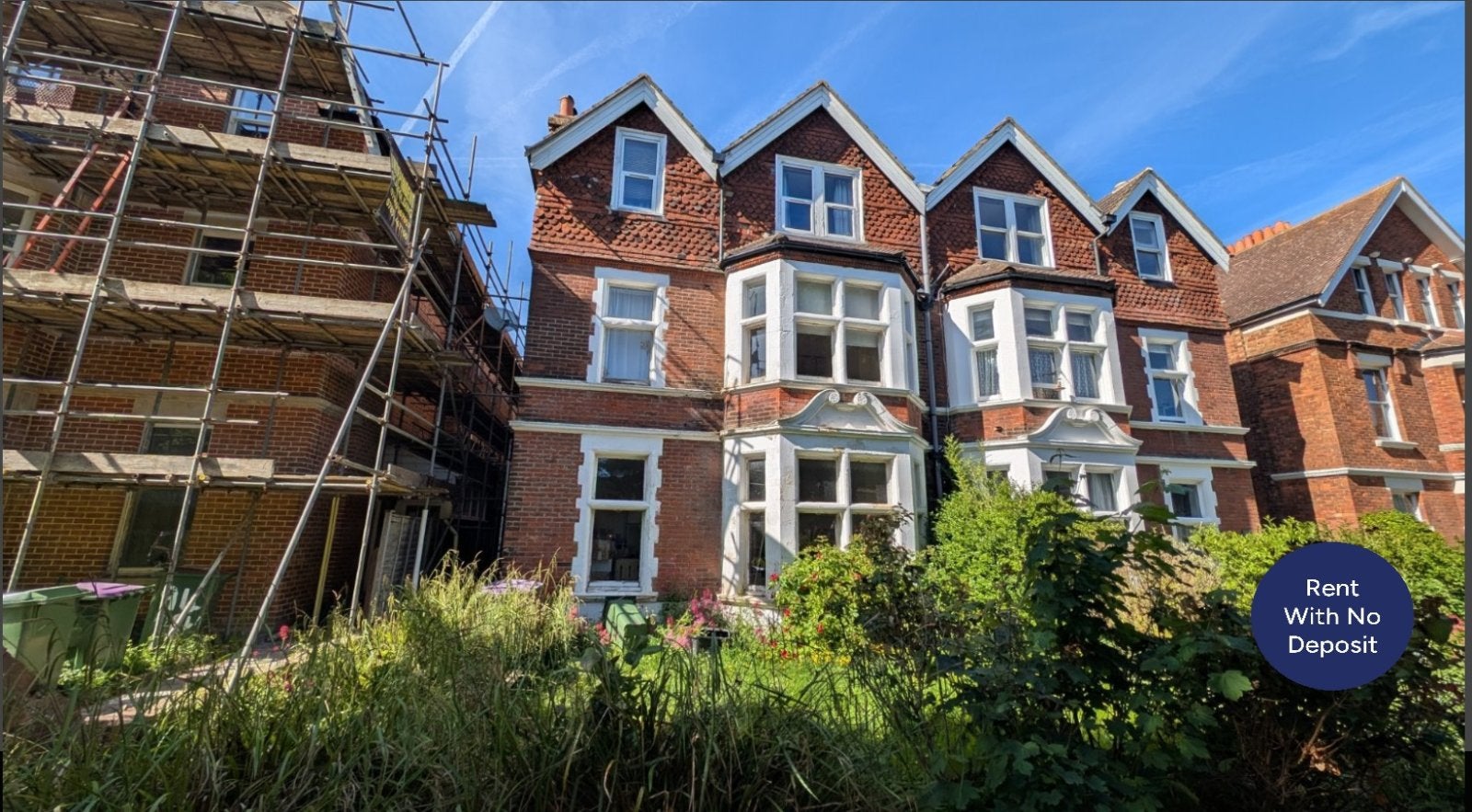 Flat Bouverie Road West in Folkestone and Hythe District