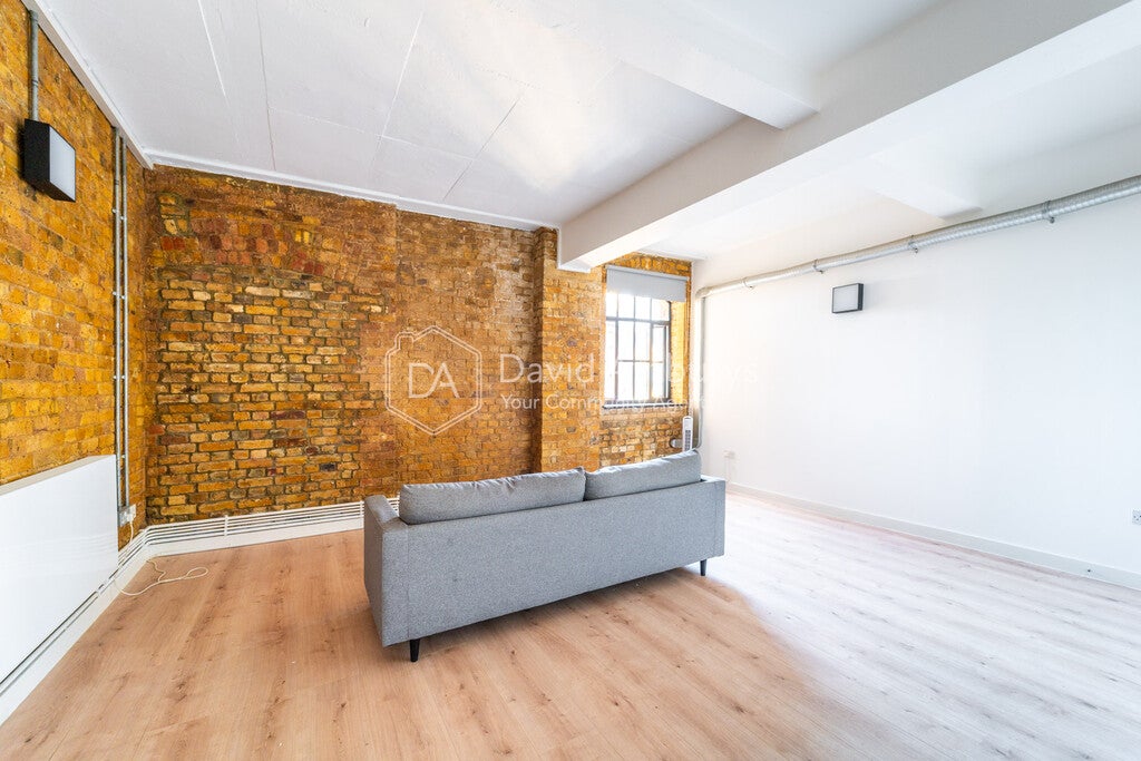 Flat Dalston Lane in Greater London