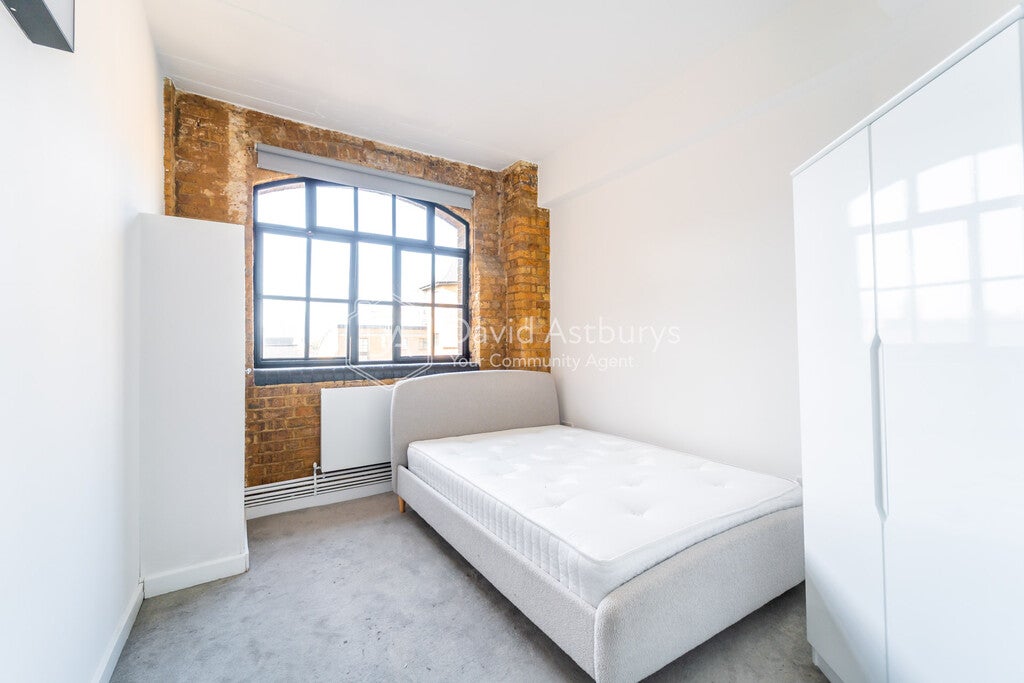 Flat Dalston Lane in Greater London