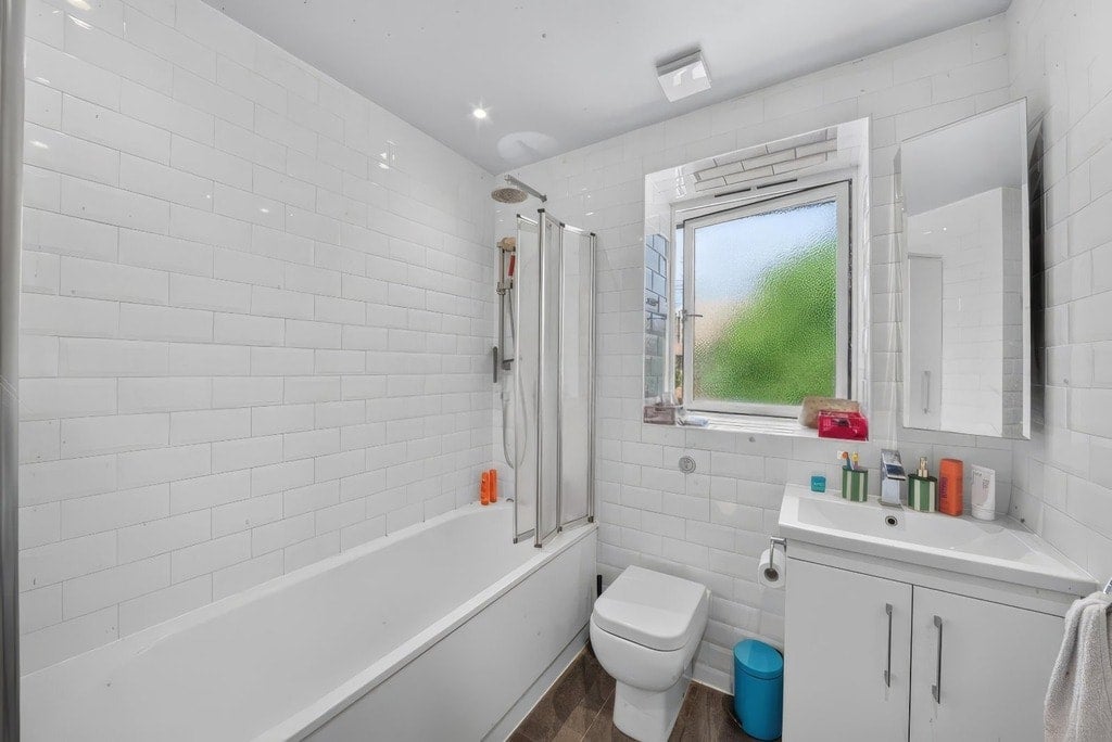 Flat Vantage Mews in Greater London