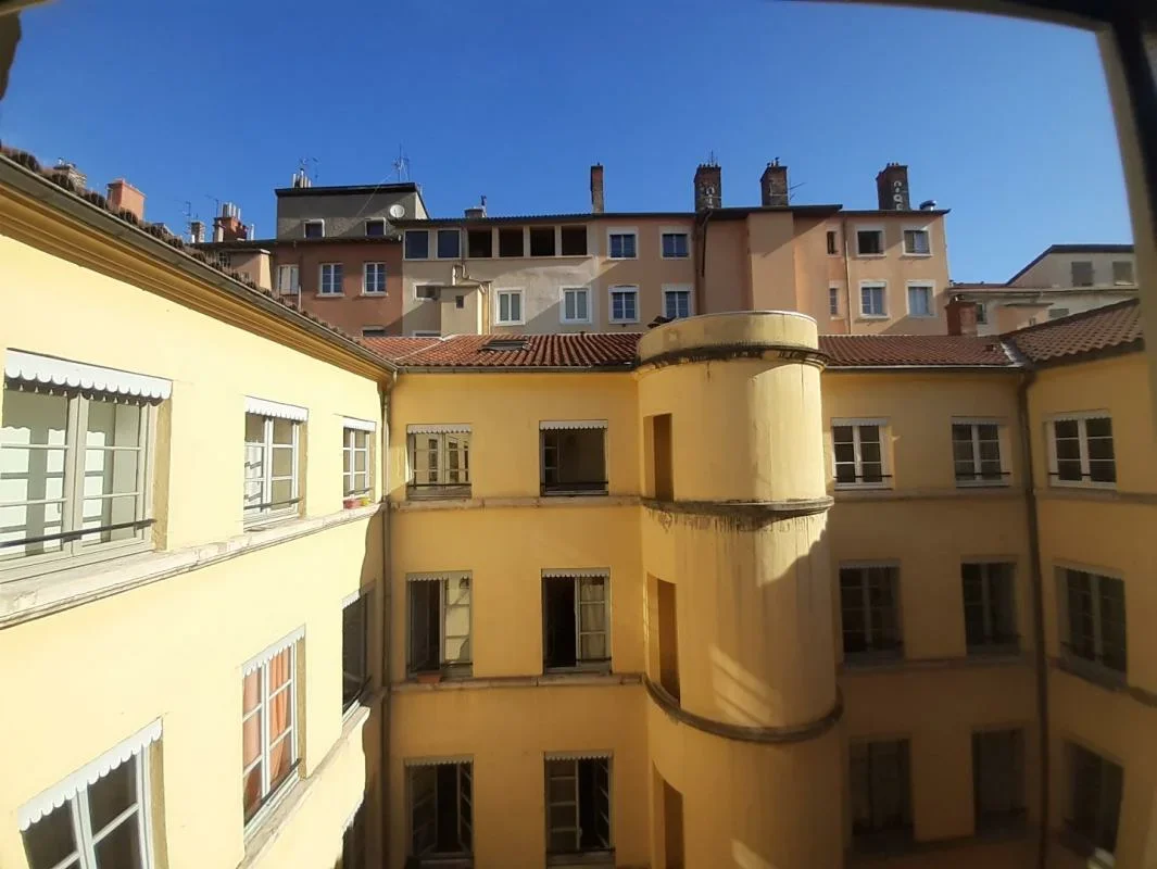 Chambre Rue René Leynaud à Lyon