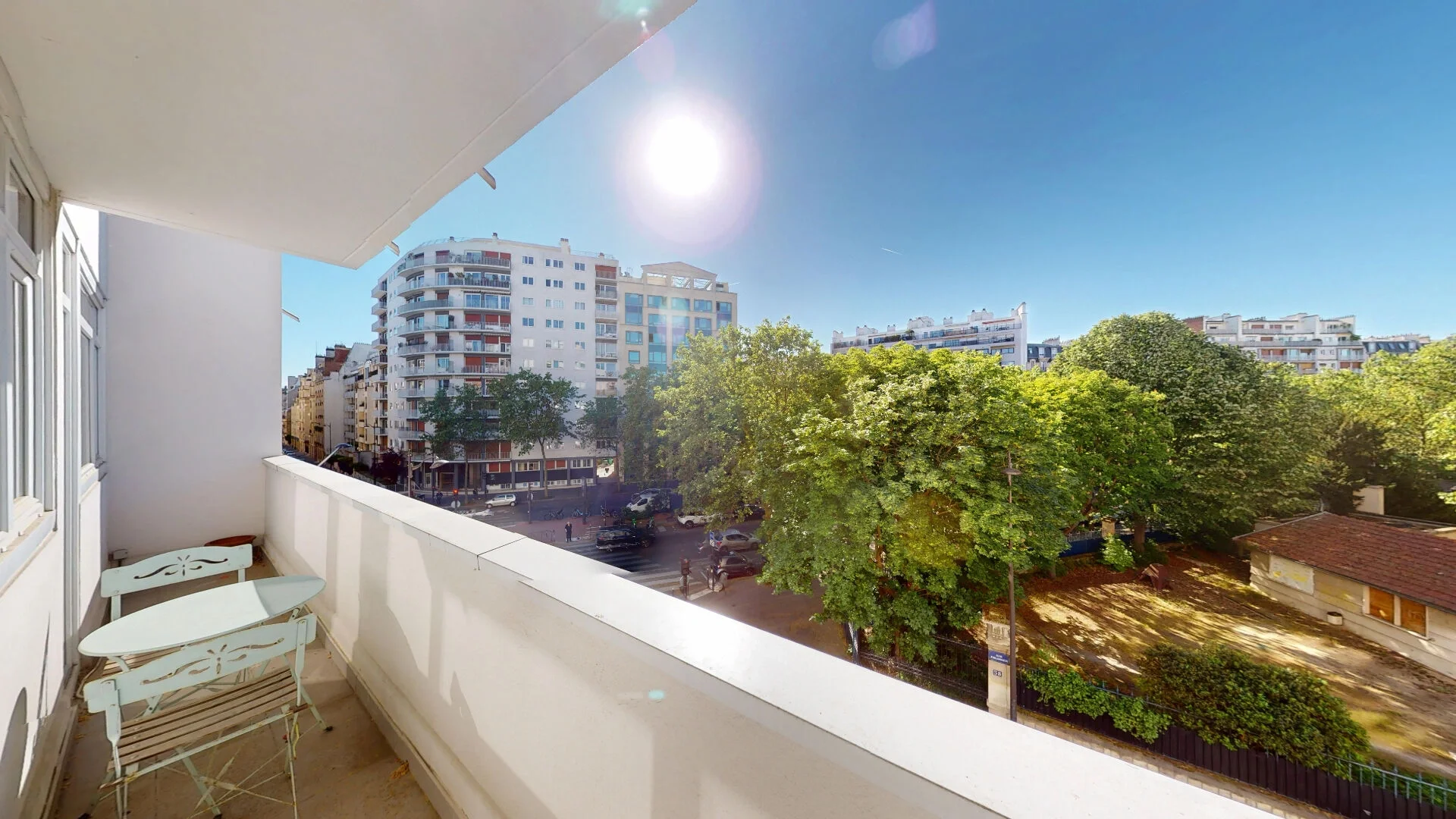 Flat Rue Erlanger in Paris