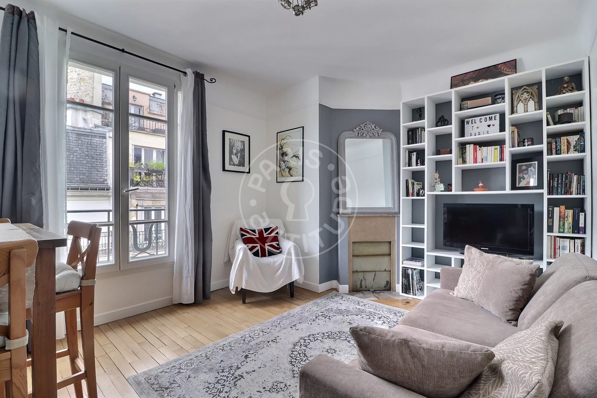 Appartement Rue Montcalm à Paris